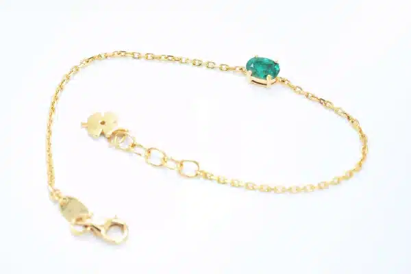 Goldenes Armband mit grünem Smaragd – 1.80g Gold & 4.50 ct