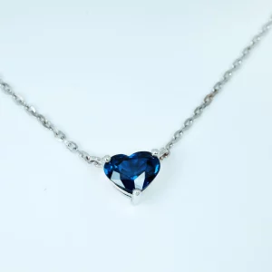 Halskette mit 1.95g Gold & 1.03 ct Blue Sapphire