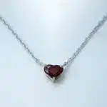 Elegante Rubin-Halskette mit 2.85g Gold für stilvolle Auftritte